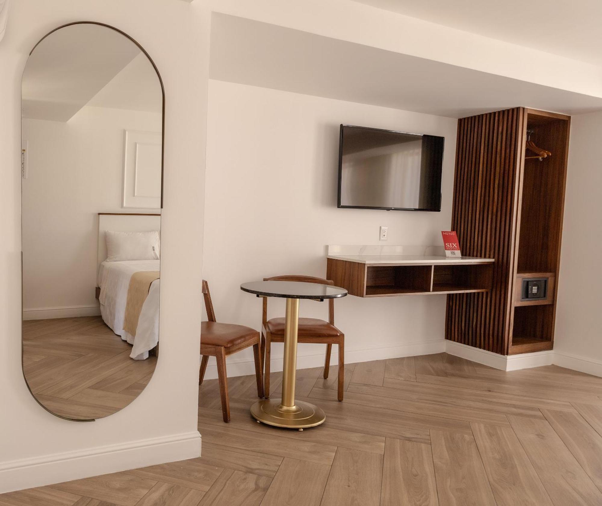 Six Hotel Guadalajara Degollado Zewnętrze zdjęcie